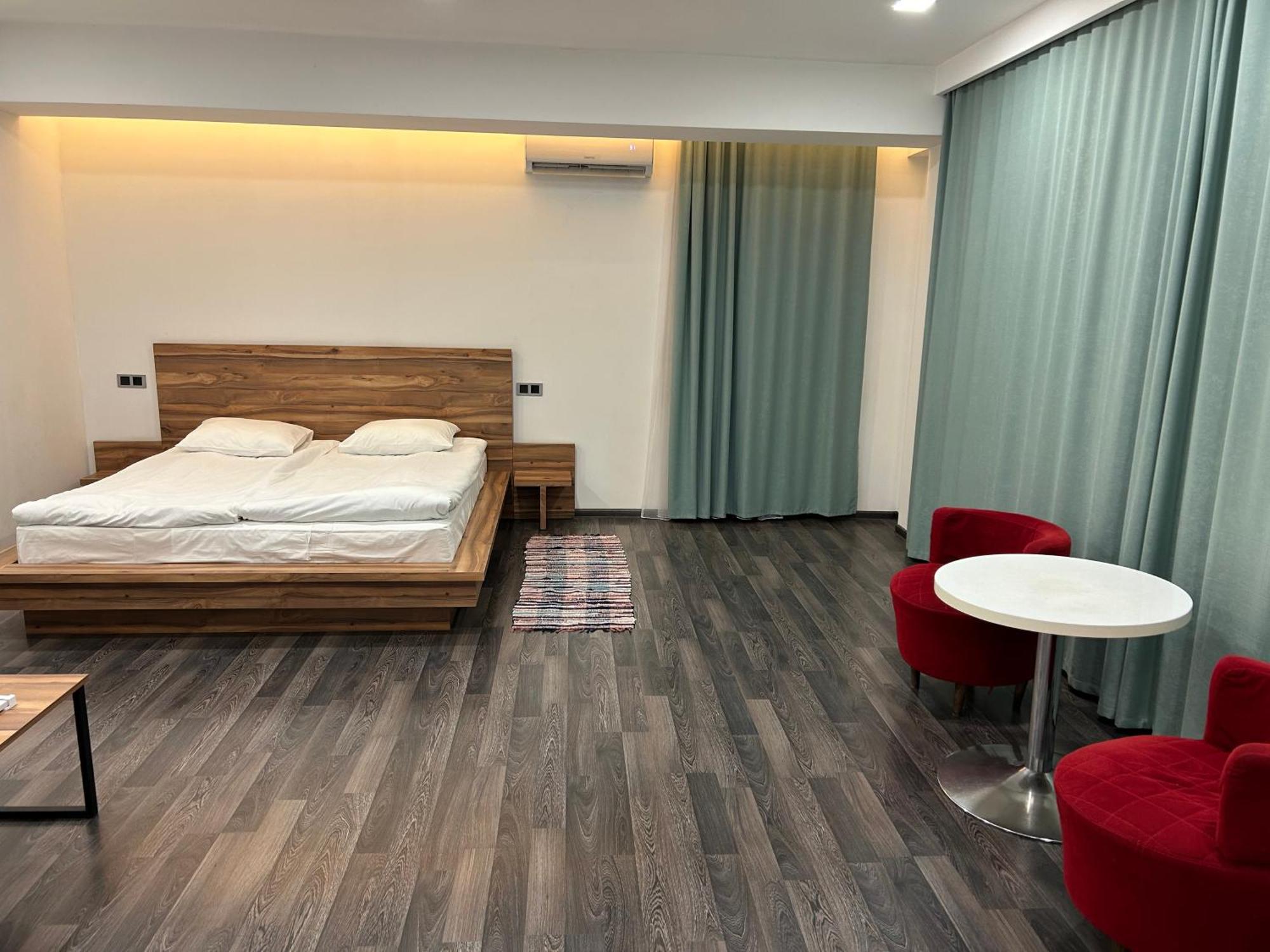 One Day Hotel エレバン エクステリア 写真